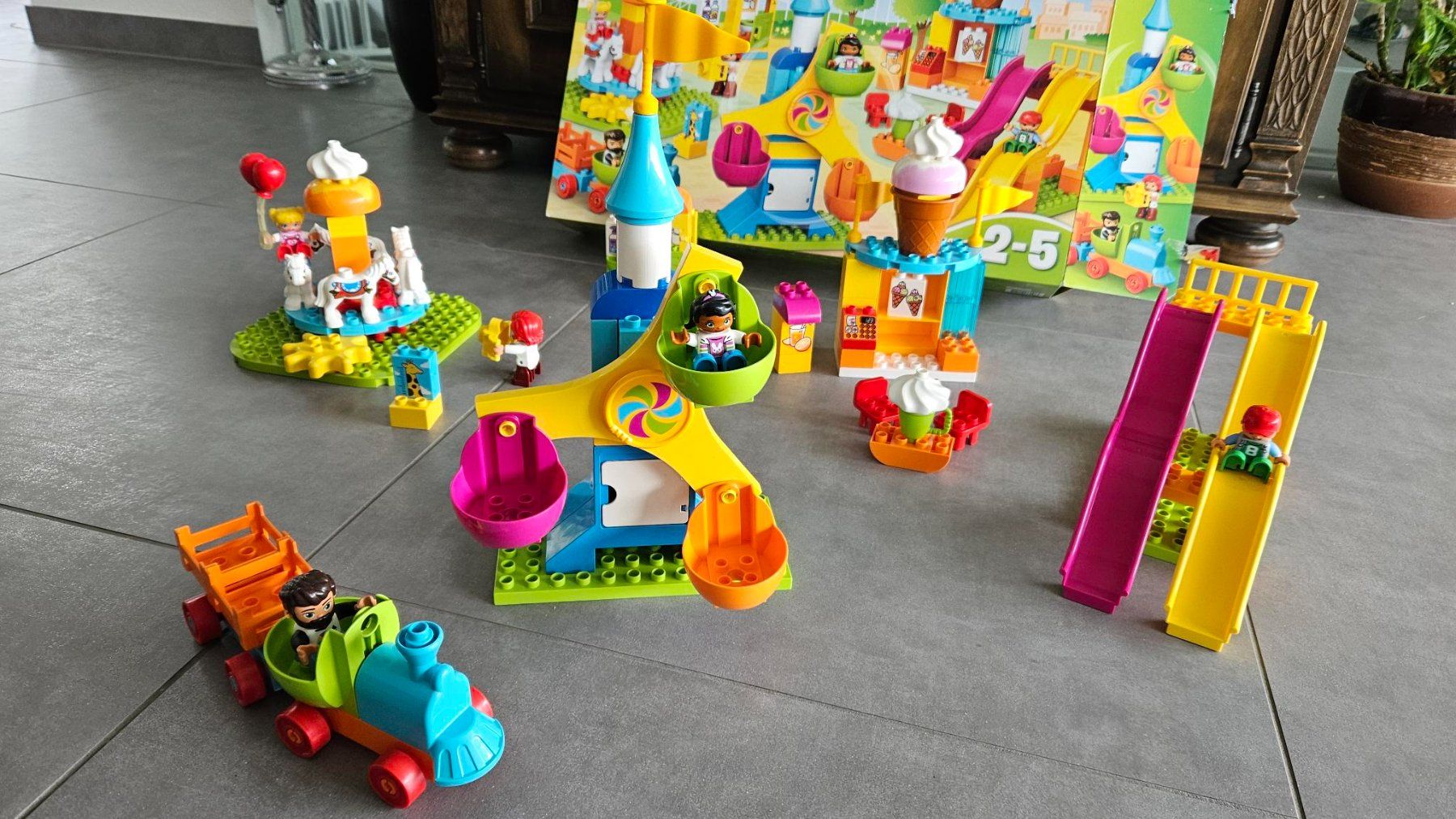 Lego Kit di costruzioni: Fête foraine Duplo 10840 – Usato da Corminboeuf venduto da JadeHill 4