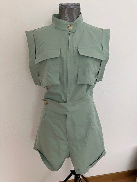 Shein Tute: Combinaison d'été stylée - Taille M – Usato da Marin-Epagnier venduto da rchouchouu