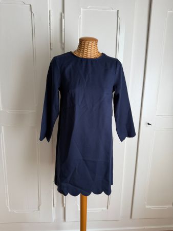 Kleidchen dunkelblau leicht XS