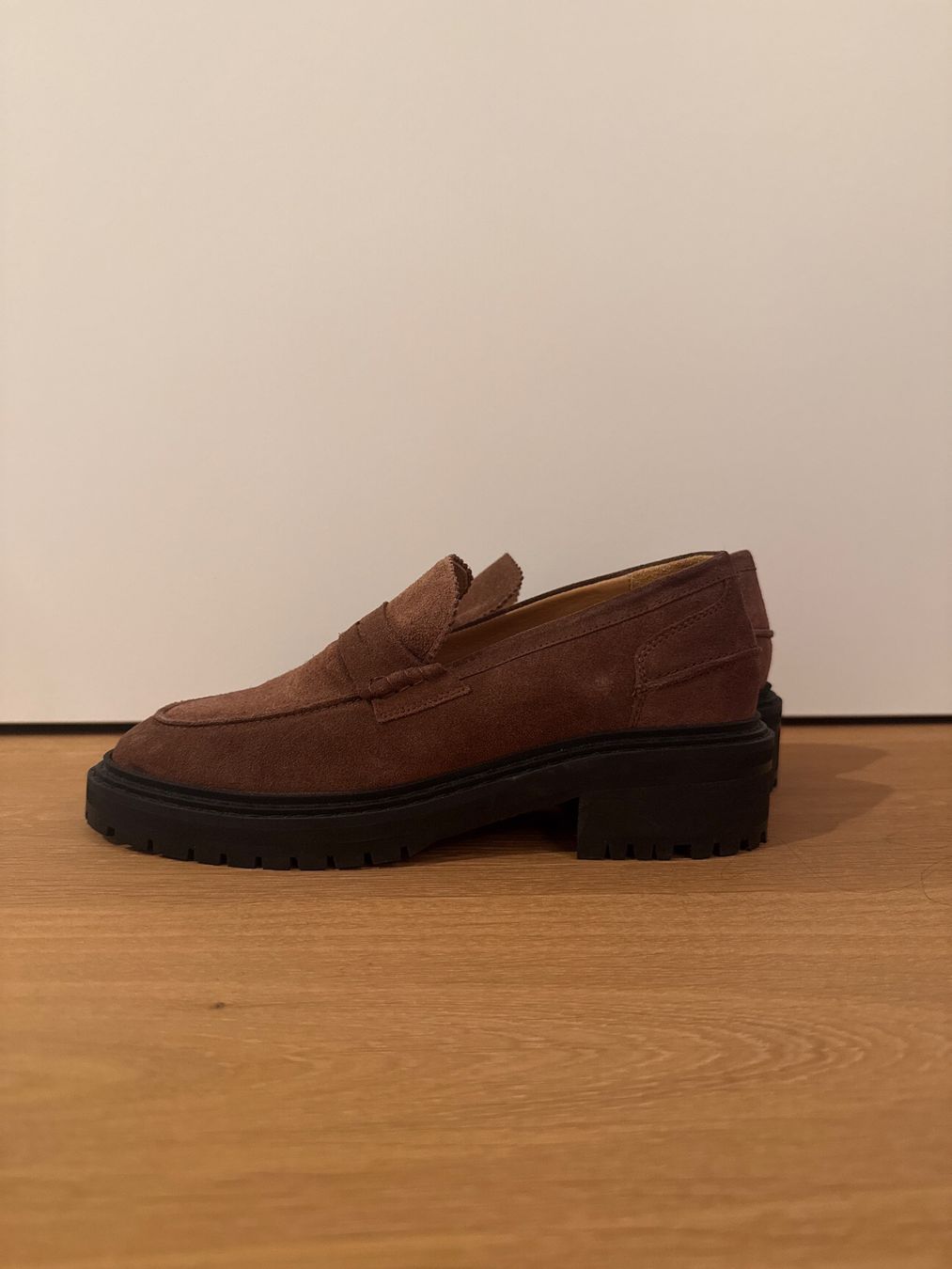 Chaussures femmes: Mokassin Anonymous - Neu mit Etikett – Neuf avec emballage d'origine à Nürensdorf par Marylane