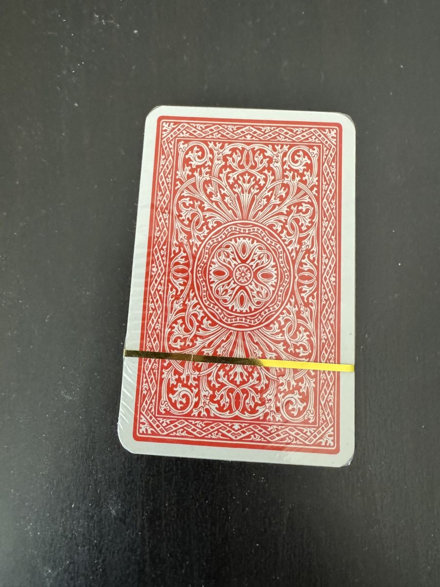 Jeux: Playing Cards Deck New Sealed – Neuf avec emballage d'origine à Neuchâtel par yan_lq56 1