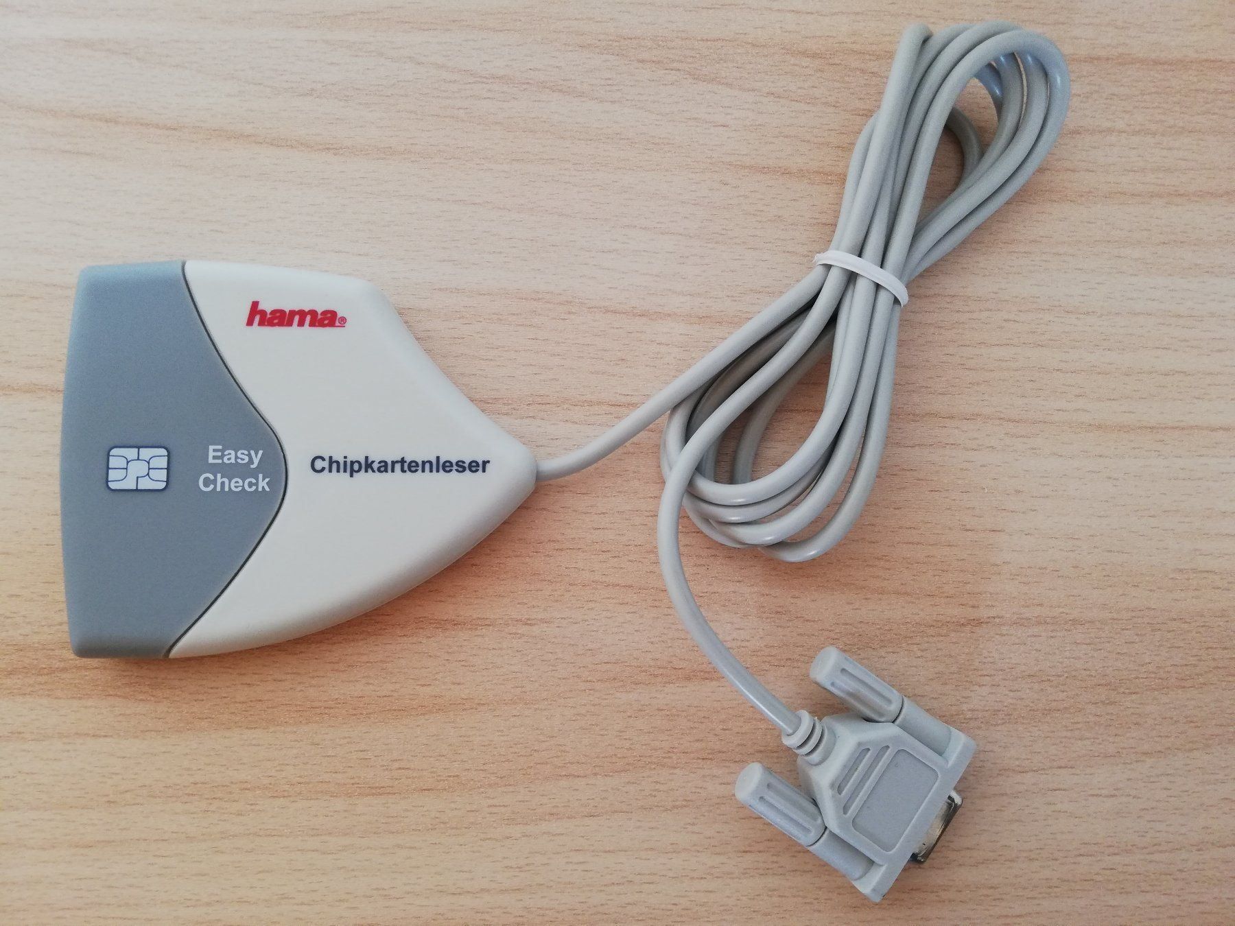 Laufwerke & Adapter: Chipkartenleser Hama Easy Check – Gebraucht aus Worb von geo_zbd8