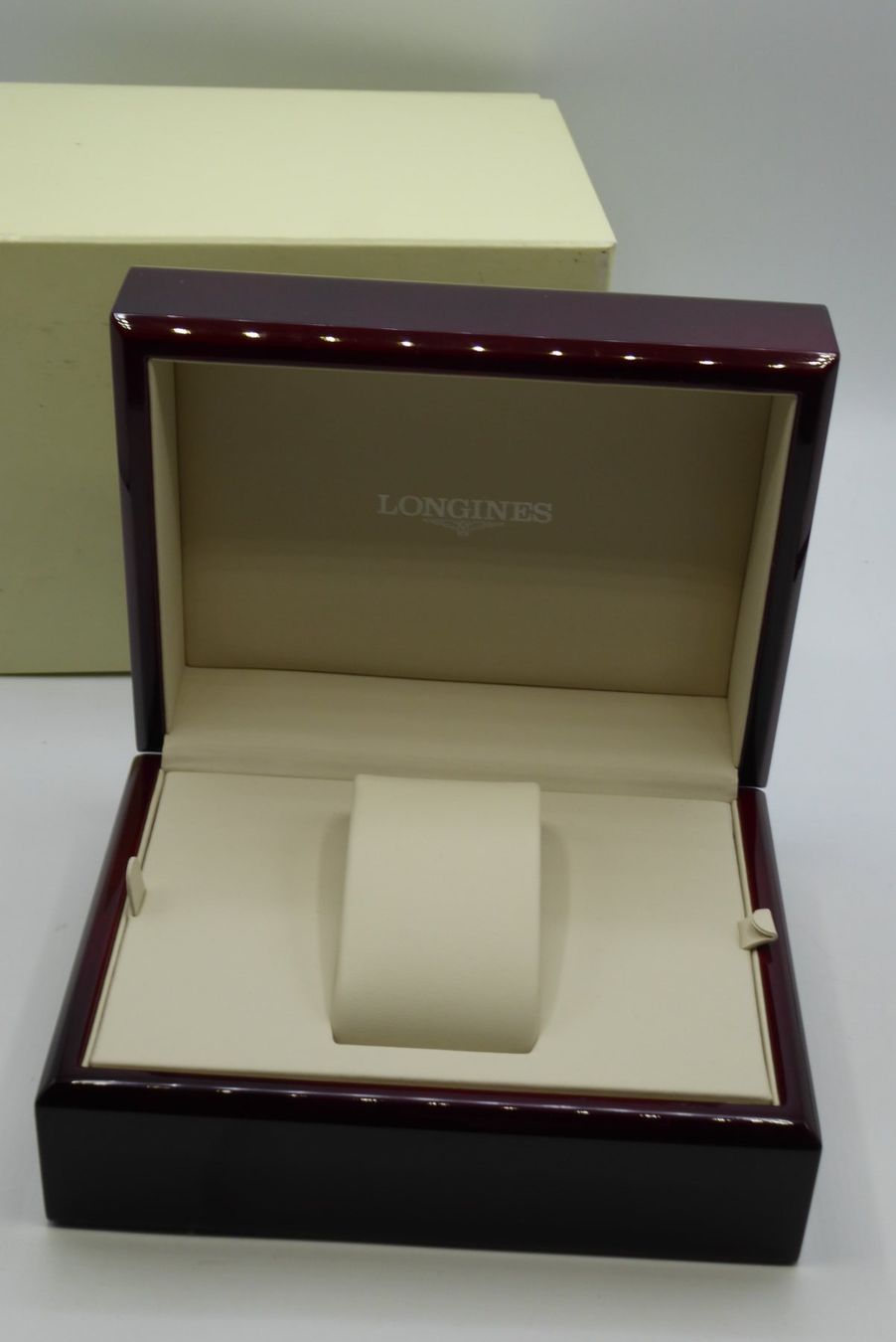 Longines Uhrenboxen: Longines Elegant Automatic Wooden box – Gebraucht aus Geneve von adr_xk6n 1