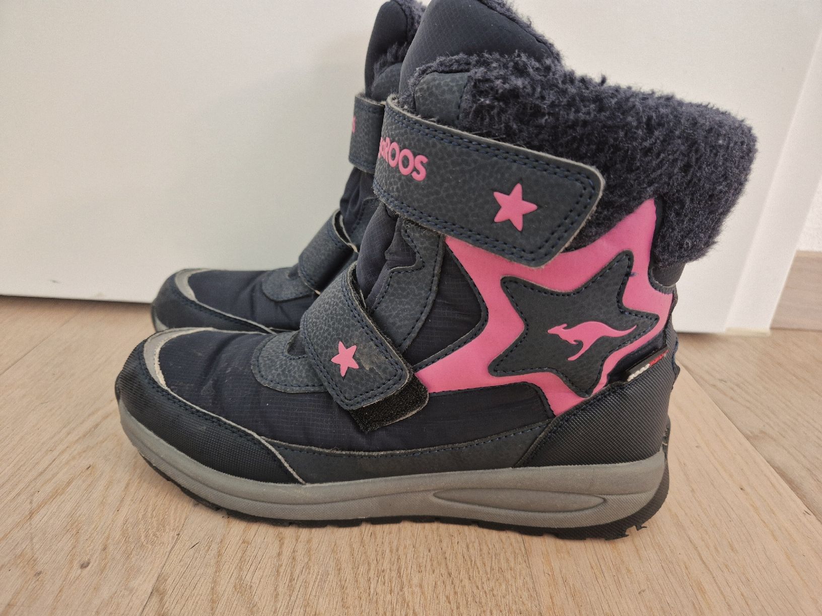 Scarpe per ragazze: KangaRoos Wintetstiefel Gr. 35 – Usato da Aeugst am Albis venduto da miizli