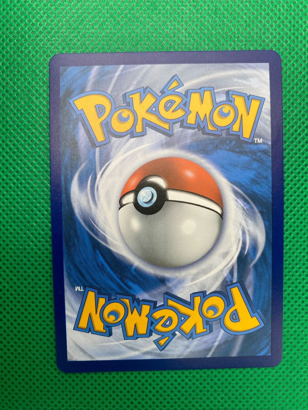 Pokémon Sammelbilder & Trading cards: Zamazenta V (CEL 018) – Gebraucht aus Wermatswil von finest112 1