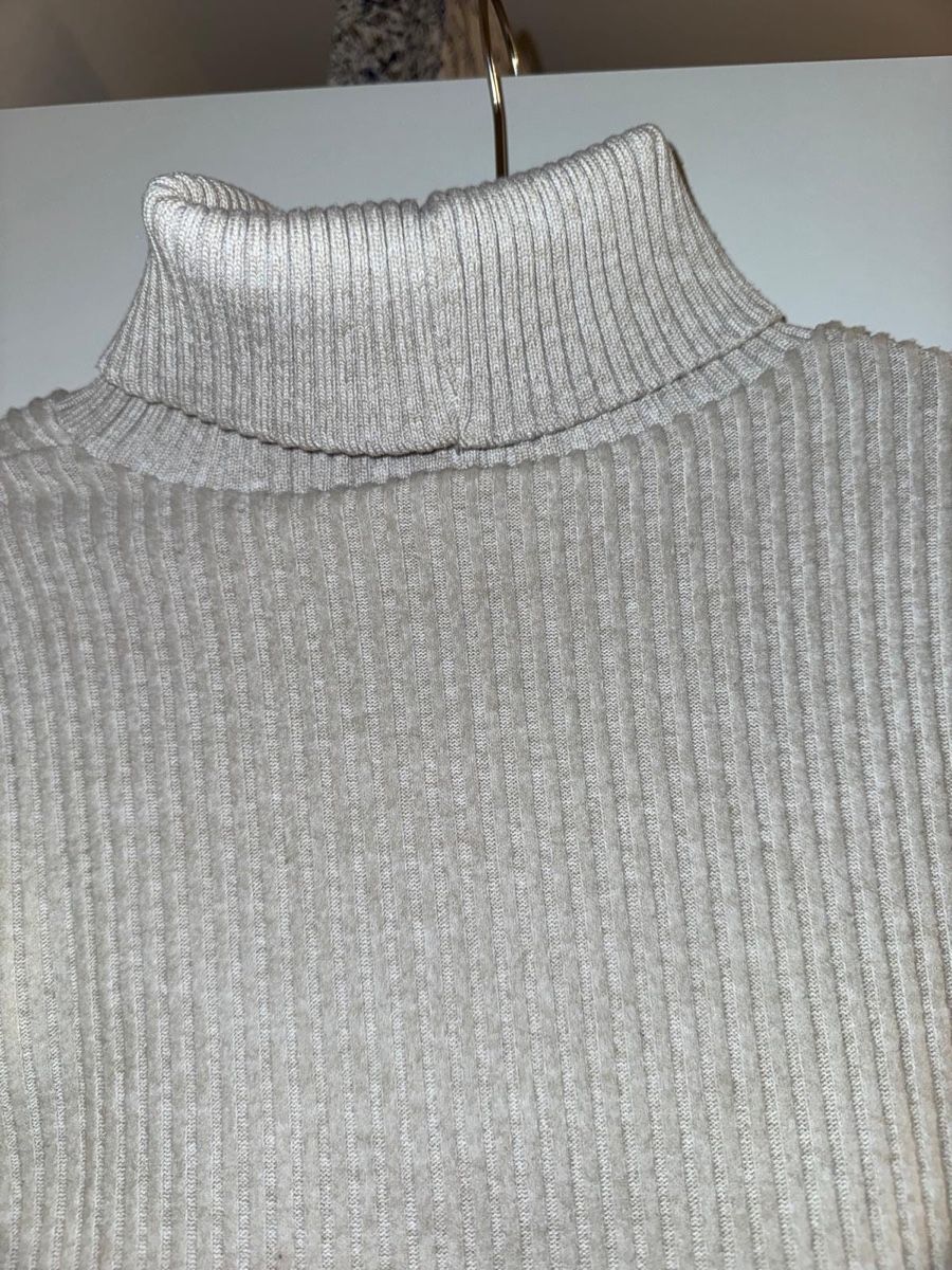 Zara Pullover & Sweatshirts: Rollkragen Pullunder Zara – Gebraucht aus Zofingen von ismail01a 3