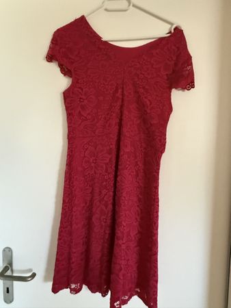 Damen Kleid Anna Field Spitze rot guter Zustand