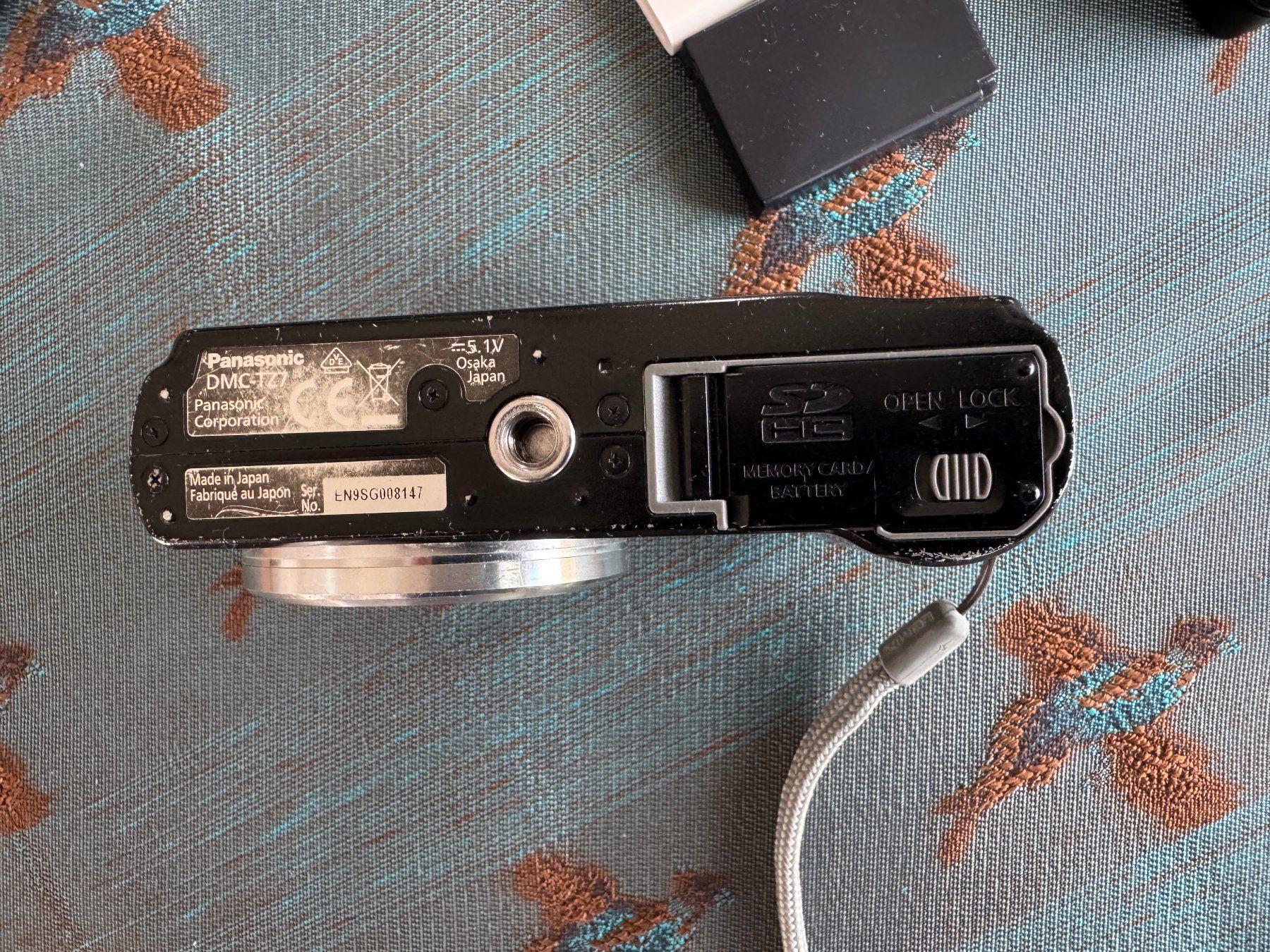 Panasonic Fotocamera: Panasonic Lumix DMC-TZ7 – Usato da Schafisheim venduto da Hani83 7