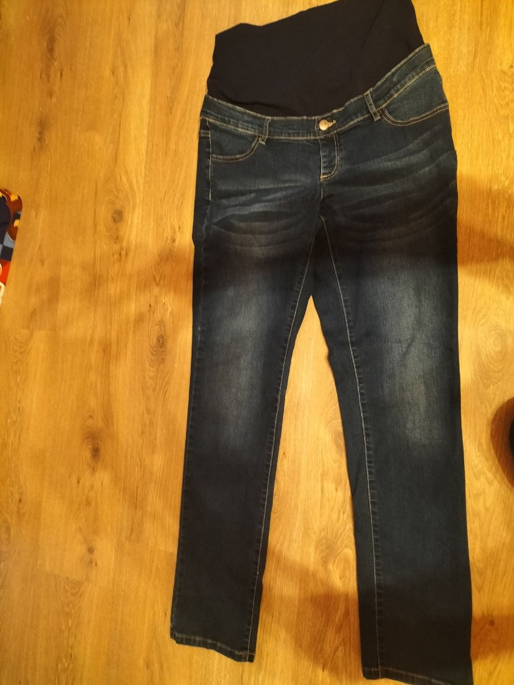 Jeans: Jeans grossesse 44 – Nuovo (secondo la descrizione) da Gillarens venduto da Emy_28