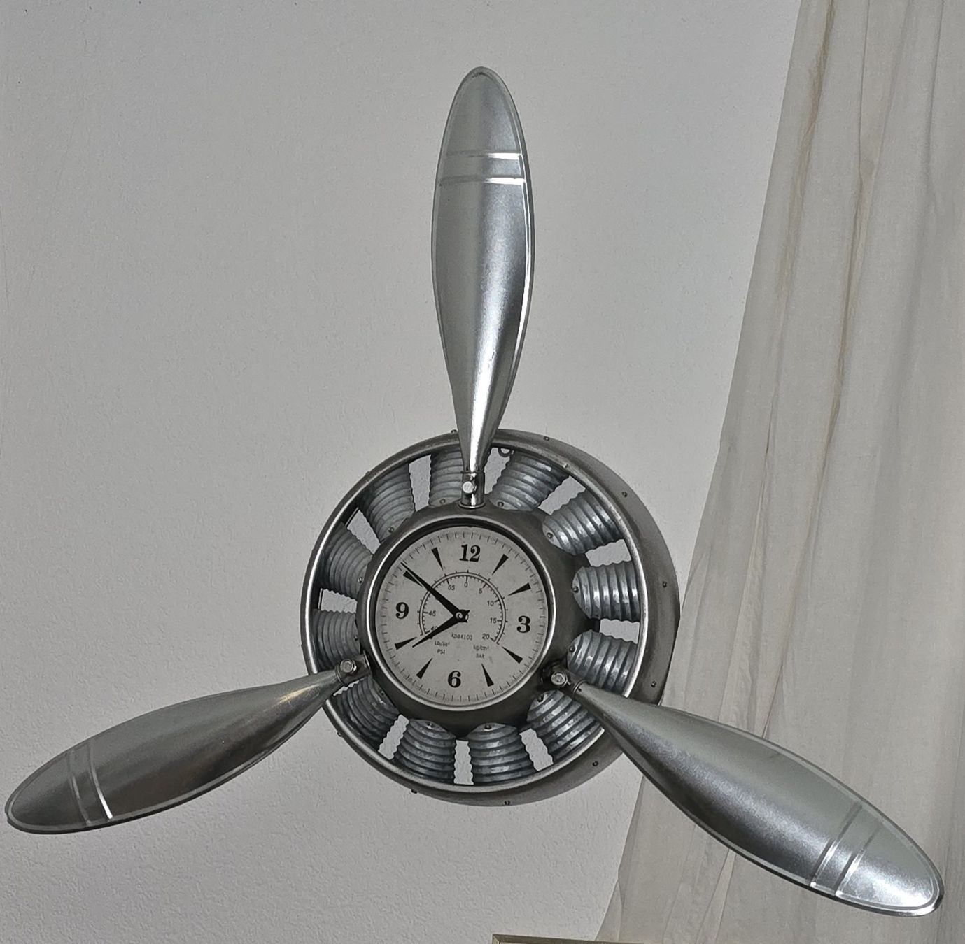 Motori: die spezielle Wanduhr..wie ein Propeller-Motor... – Usato da Erlinsbach SO venduto da Kunst-Boutique