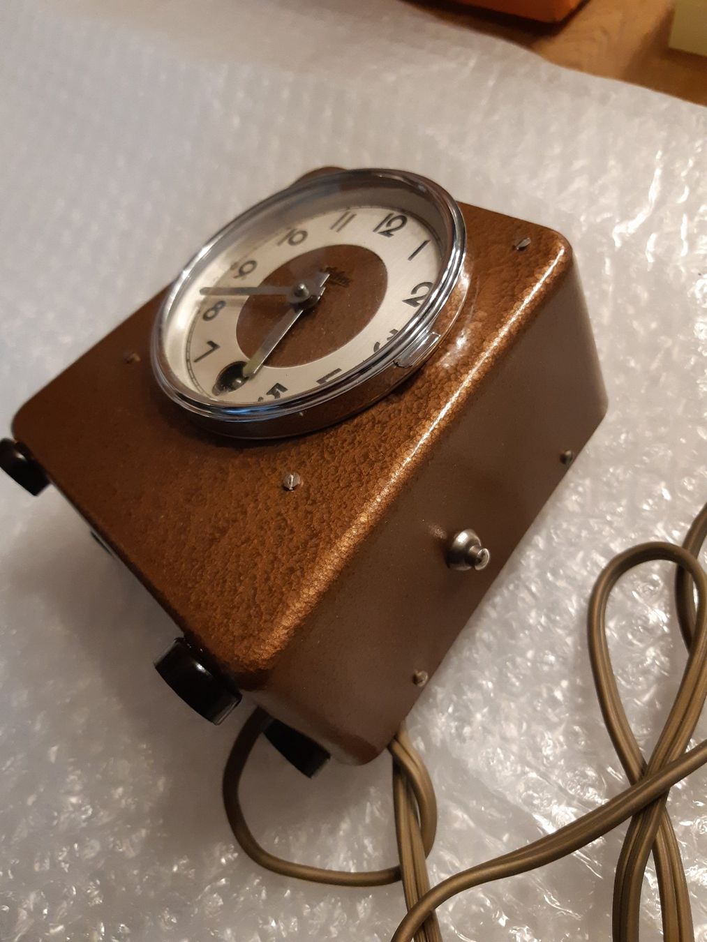 Componenti elettronici: Radioschaltuhr AURA, antik – Nuovo (secondo la descrizione) da Pfaffnau venduto da Hotrunner0 1