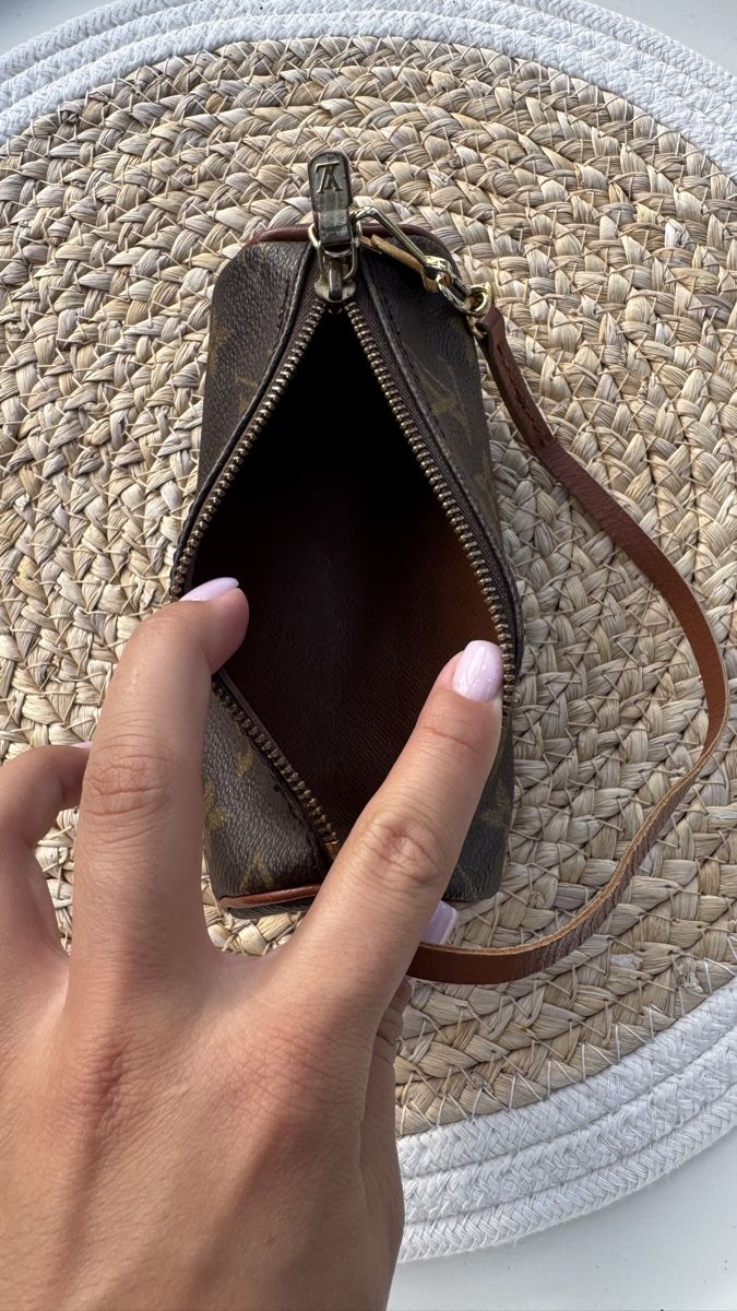 Louis Vuitton Sacs: Louis Vuitton Pochette mini monogram Papillon  – D'occasion à Speicherschwendi par sen_r6wk 3