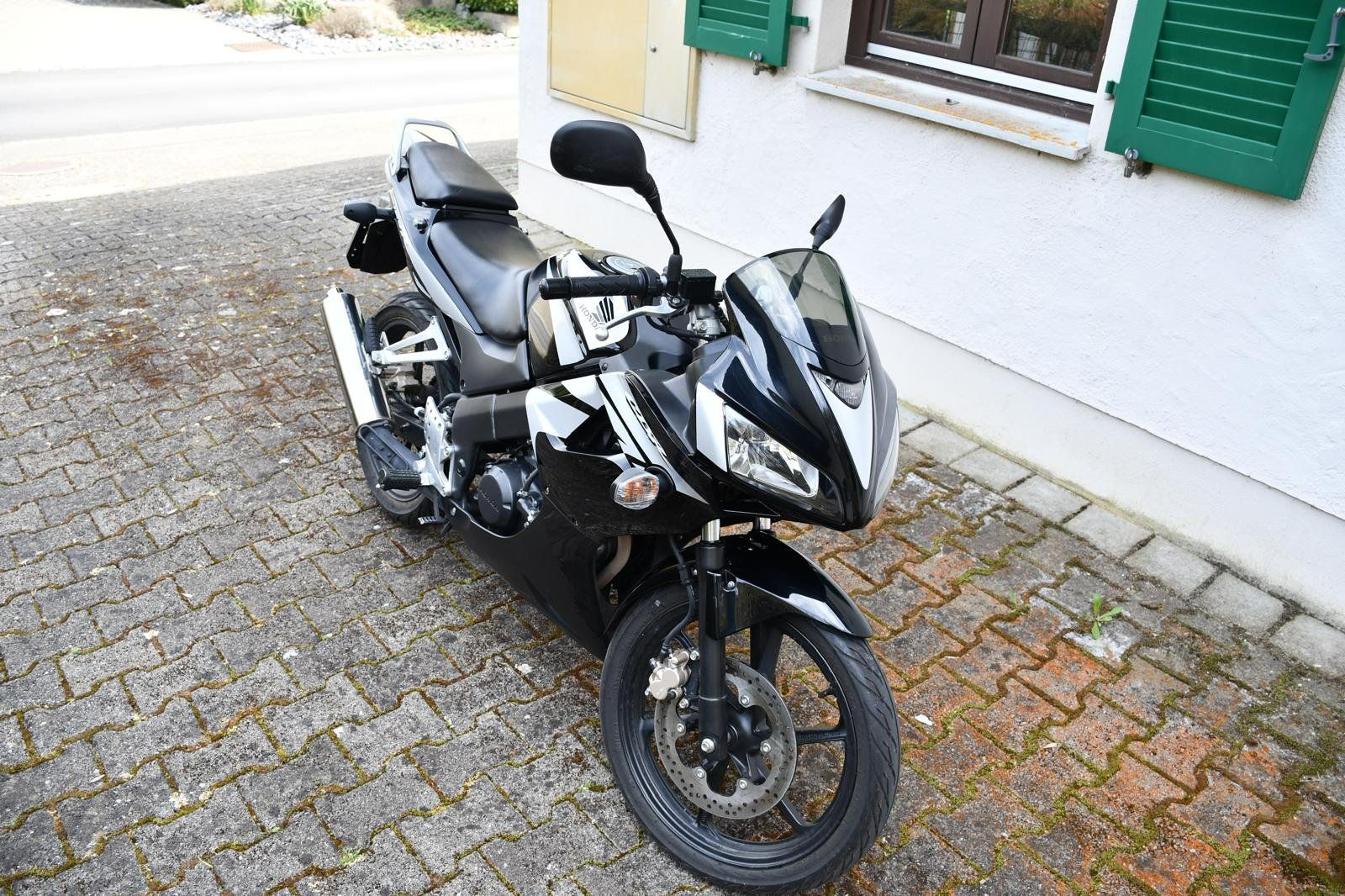 Honda Strasse: HONDA CBR 125 R – Gebraucht aus Hemmental von sch_n58k 3