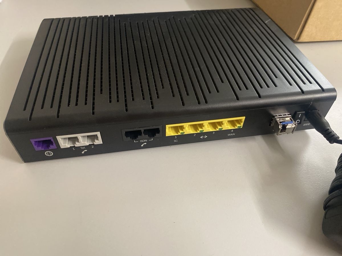 Swisscom Modems & Router: Swisscom Centro Business 2 – Gebraucht aus Hauenstein von chri_kl 1
