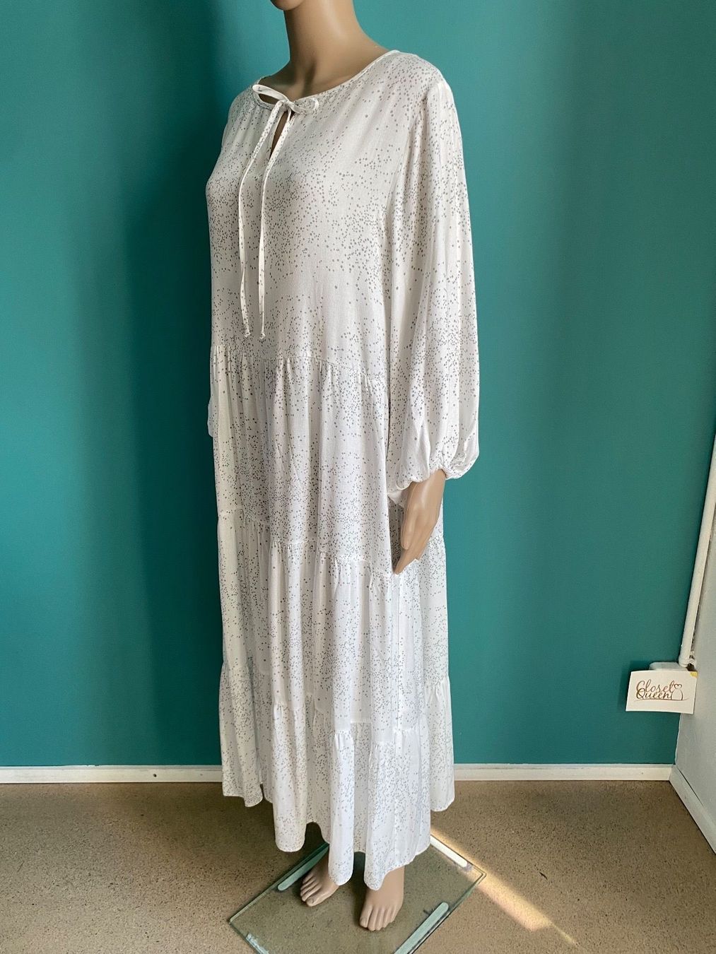 Vestiti: KARO KAUER Maxikleid | 100% Viskose 🤍 – Usato da Zürich venduto da ClosetQueen 1