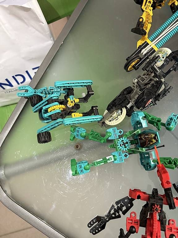 Jeux de construction: Lot robots lego – D'occasion à La Chaux-de-Fonds par reg_yw68 3