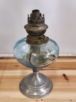 Öllampe mit blauem Glasbehälter und Messingdetails,(A61)