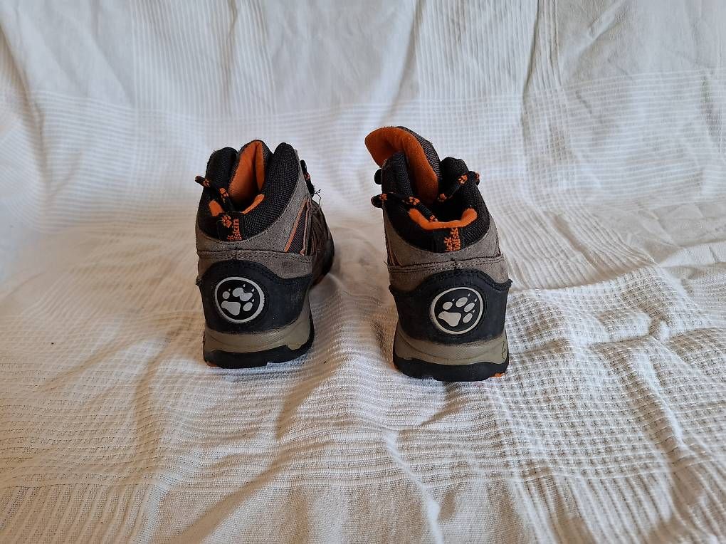 Scarpe per ragazzi: Jack Wolfskin Wanderschuhe Gr.35 – Usato da Greifensee venduto da Greifensee2 3