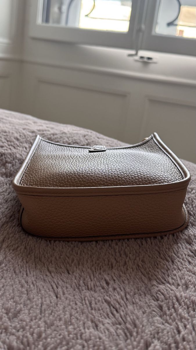 Hermès Borse da donna: Hermes Evelyn 16 – Nuovo (secondo la descrizione) da Genève venduto da val_5jbf 6