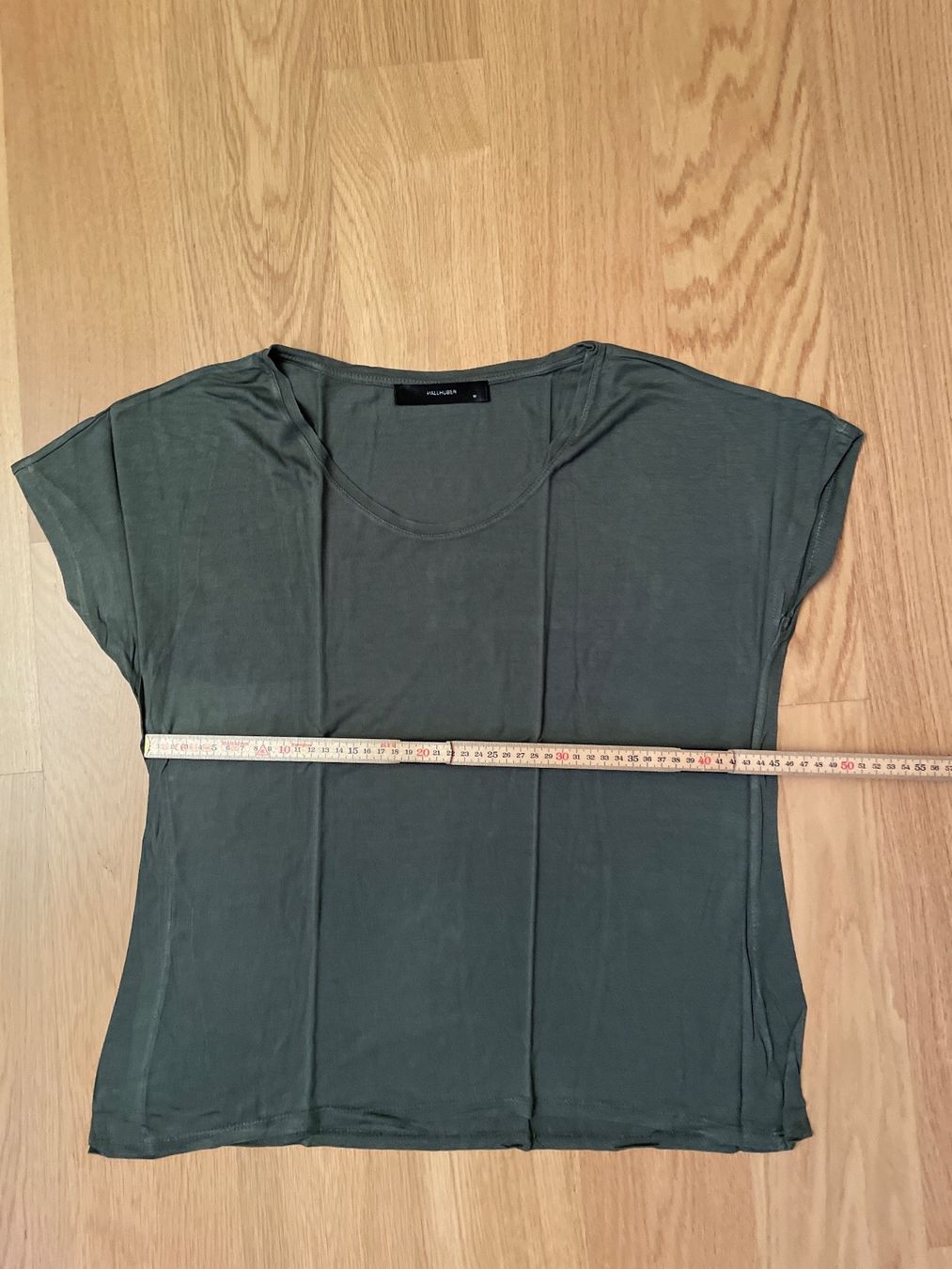 Hallhuber T-shirt: Tshirt Hallhuber M – Usato da Basel venduto da pilzliii 1