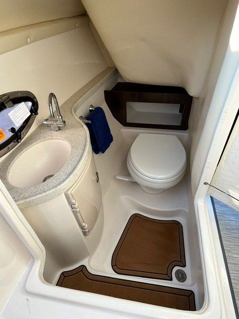 Regal Boote: Bowrider, Sportboot Regal 2700 ES – Gebraucht aus Locarno von zanshinkan 6