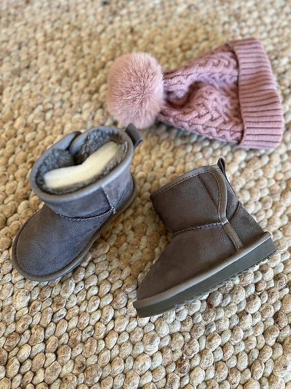 Schuhe für Mädchen: Winterboots – Gebraucht aus Uster von CDiermayr
