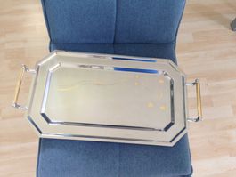 Platte Chromstahl mit Griffen mit Golddekoration