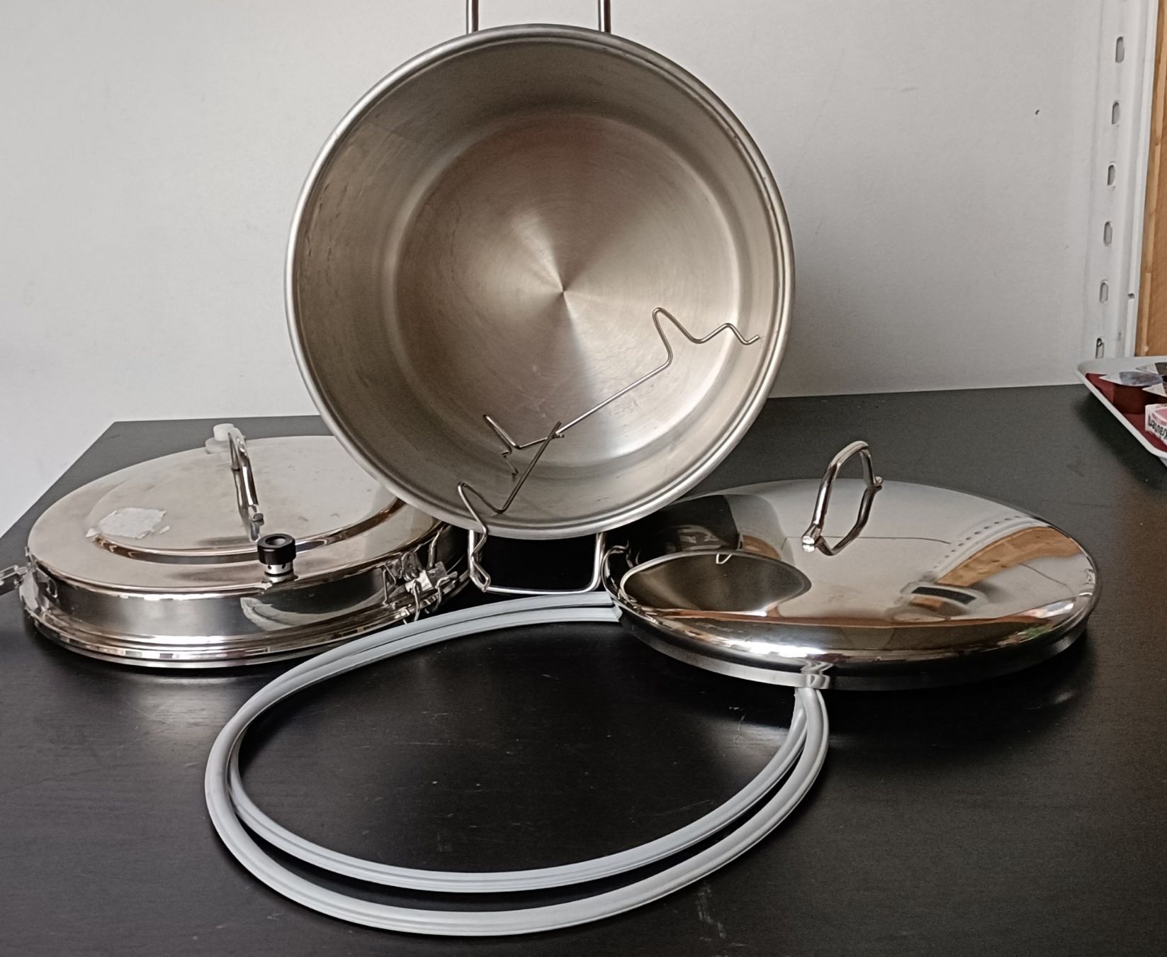 Casseroles: Wecktopf Chromstahl – D'occasion à Däniken SO par thumbnail