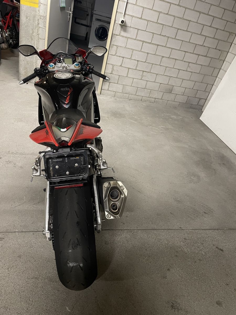 Strada: Aprilia RSV4 Factory – Usato da Sirnach venduto da Verchauf95 2