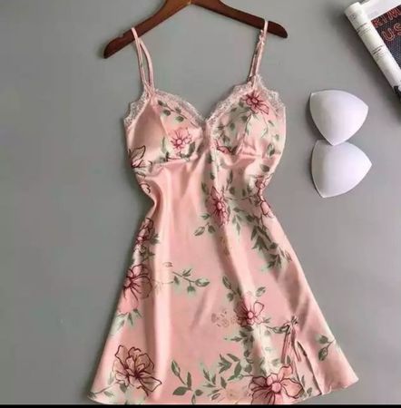 Neu sexy Nachthemd / Negligee, Grösse S