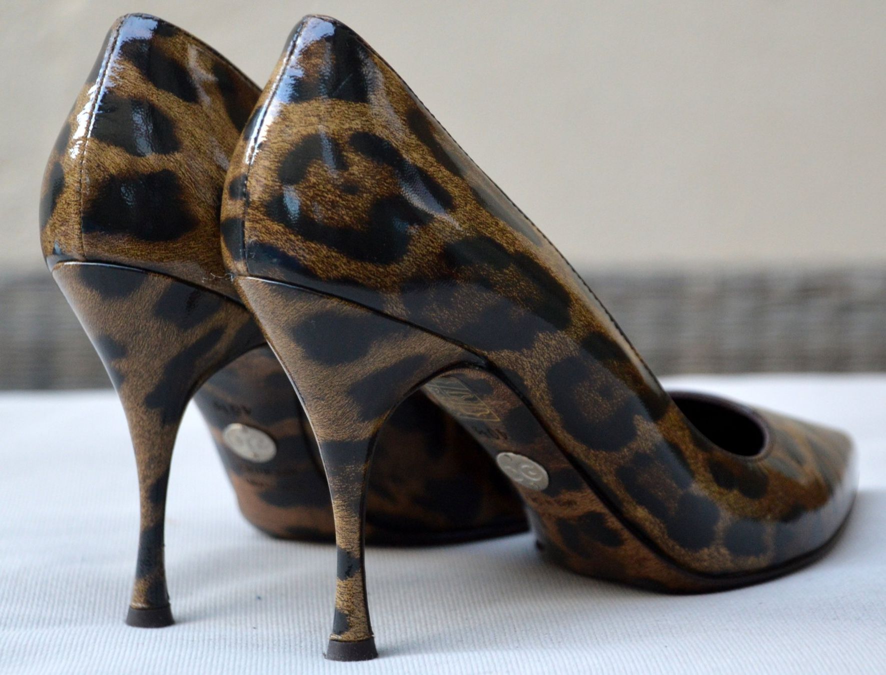 Dolce & Gabbana Damenschuhe: Dolce & Gabbana Pumps .40,5 – Gebraucht aus Collonges von arashee 7