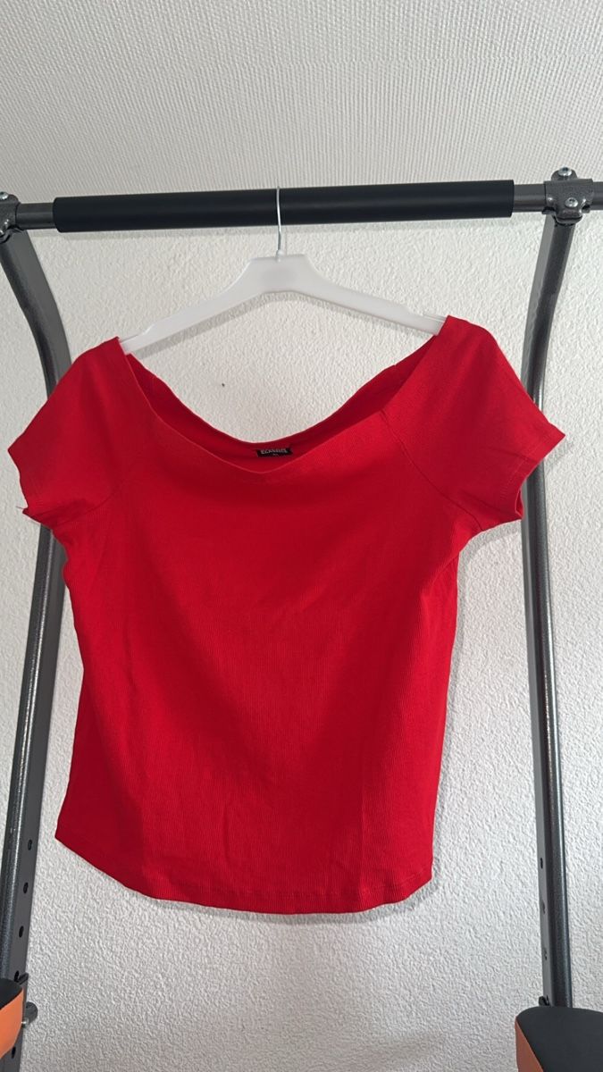 T-shirt: shirt urban classics rot – Nuovo (secondo la descrizione) da Oftringen venduto da tola19