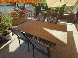 Gartentisch mit 4 Stühlen