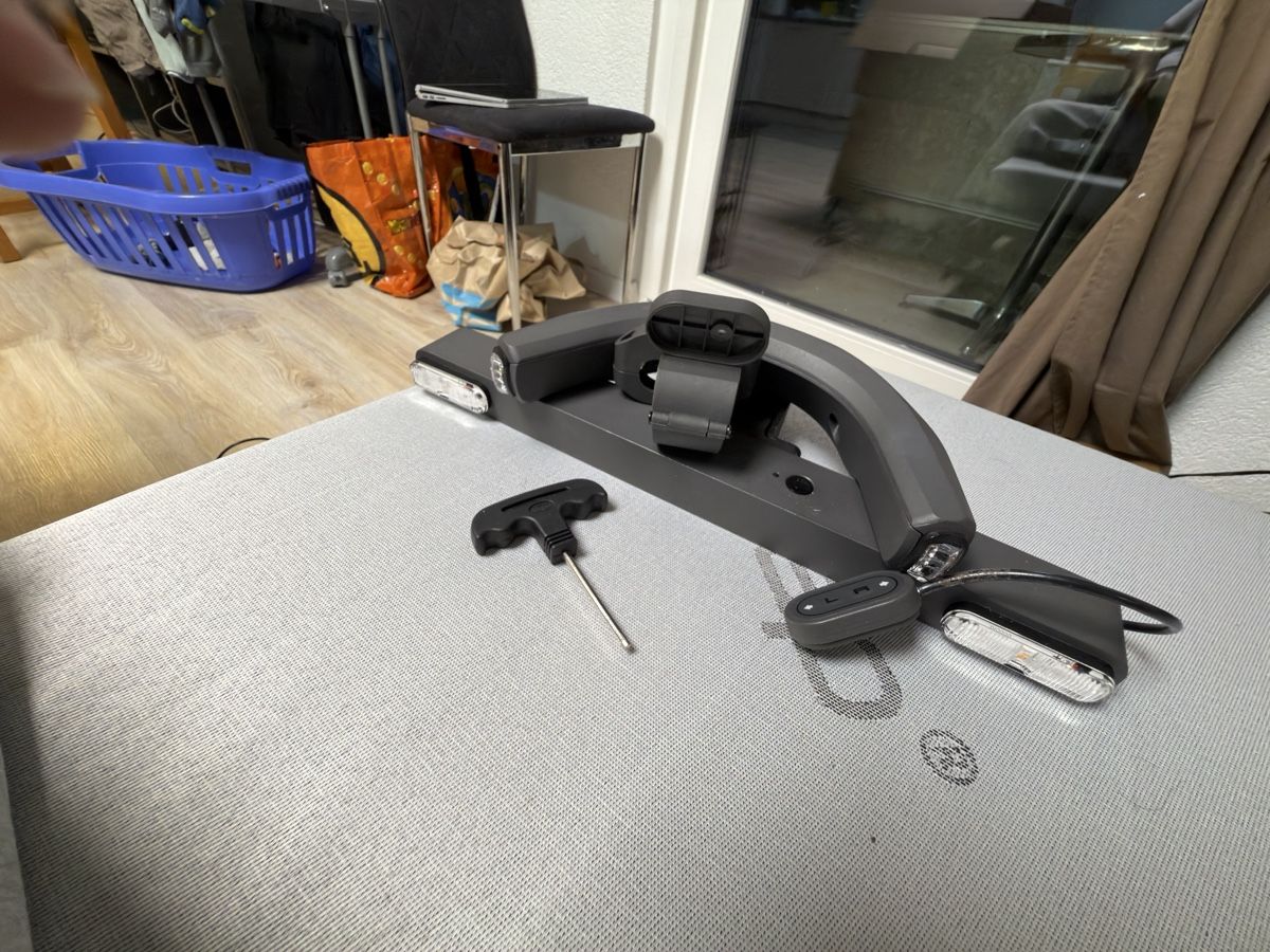 Cavalletti per biciclette: Support de caméra de vélo intelligent presque neuf! – Usato da La Chaux-de-Fonds venduto da cra_8f9q