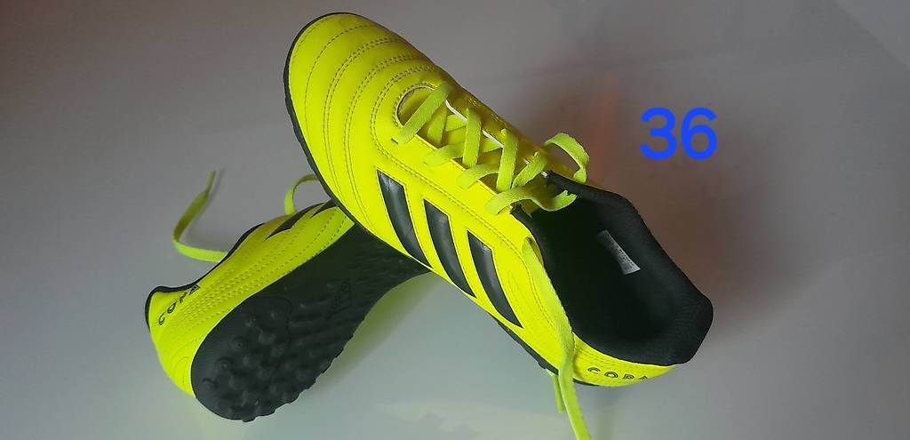Scarpe da donna: Scarpe da calcetto  – Usato da Arzo venduto da xab_5tf5