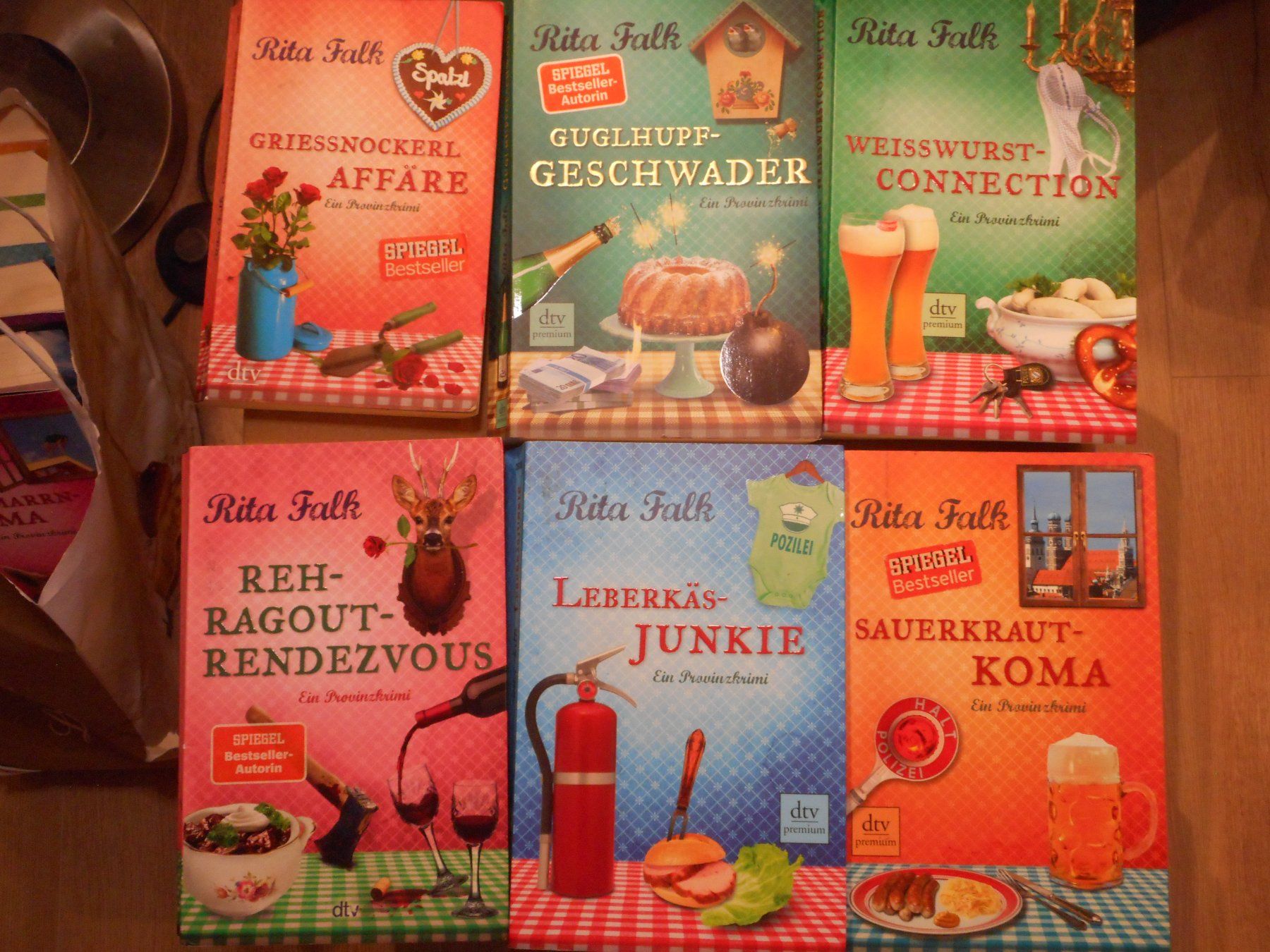 Libri: 12 Eberhofer-Krimis – Usato da Bretzwil venduto da gbfluck