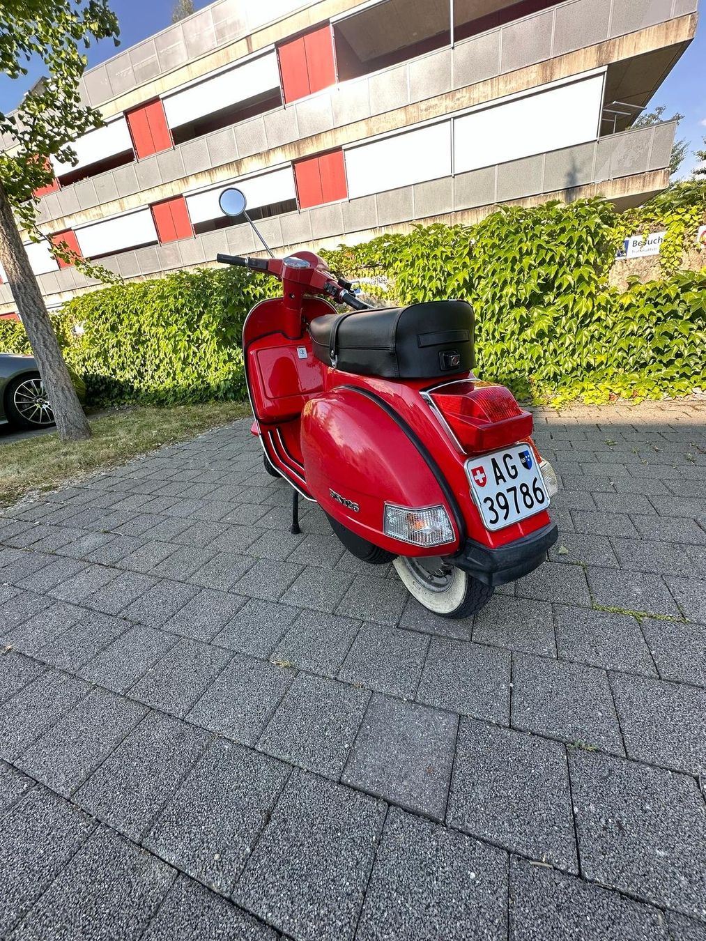 Vespa Scooter: Vespa PX 125 – Usato da Zürich venduto da FortySixGmbH 3