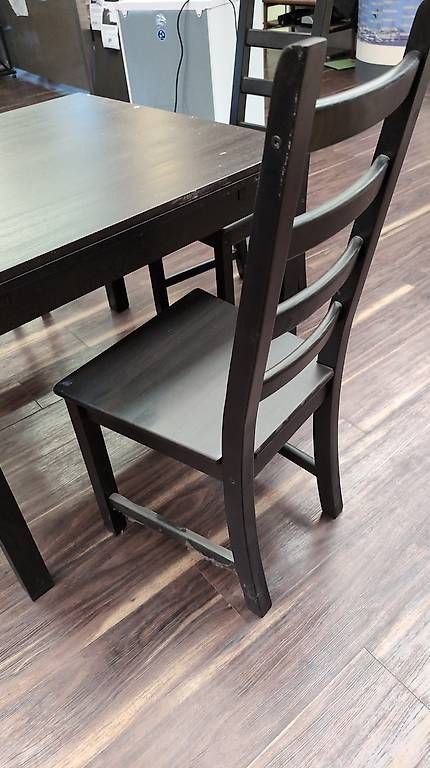 Set di tavolo e panche: Tisch mit Stühlen – Usato da Rufi venduto da Heilandzack04 1
