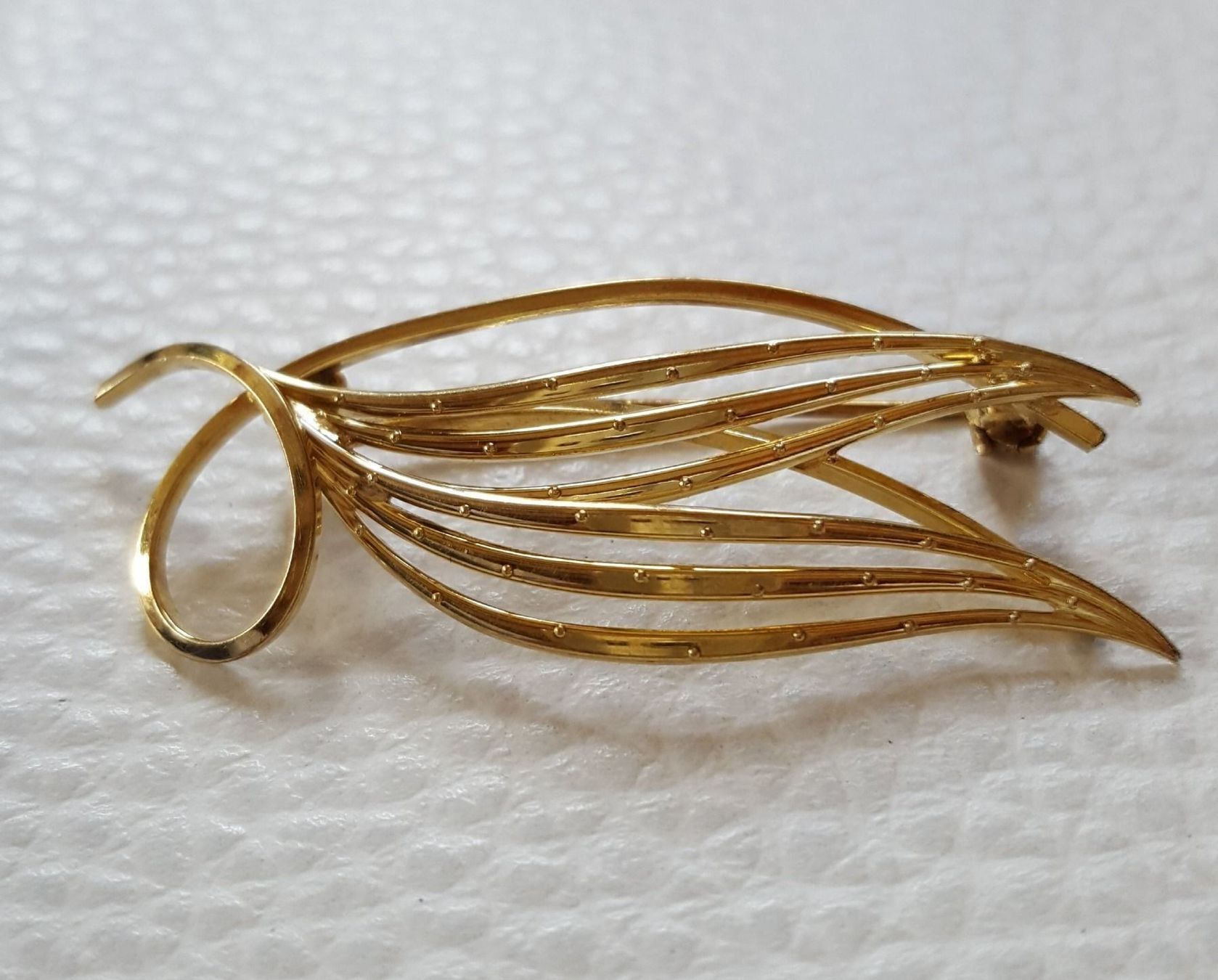 Broschen & Nadeln: Gold Broche – Gebraucht aus Wald ZH von Dasilver 6