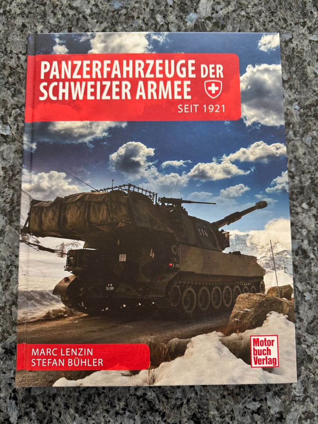 Libri: Pnazerfahrzeuge der Schweizer Armee – Nuovo (secondo la descrizione) da Laufenburg venduto da Hochjoch