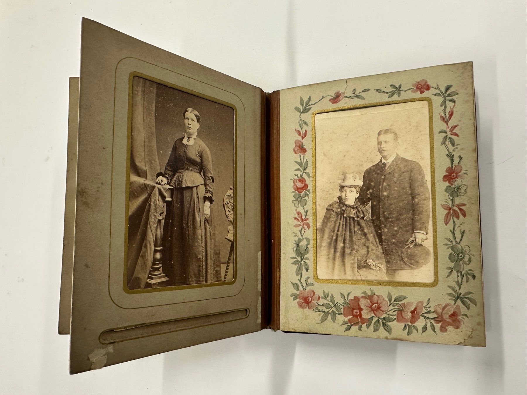 Album: Antikes Fotoalbum – Usato da St. Gallen venduto da winona04 3