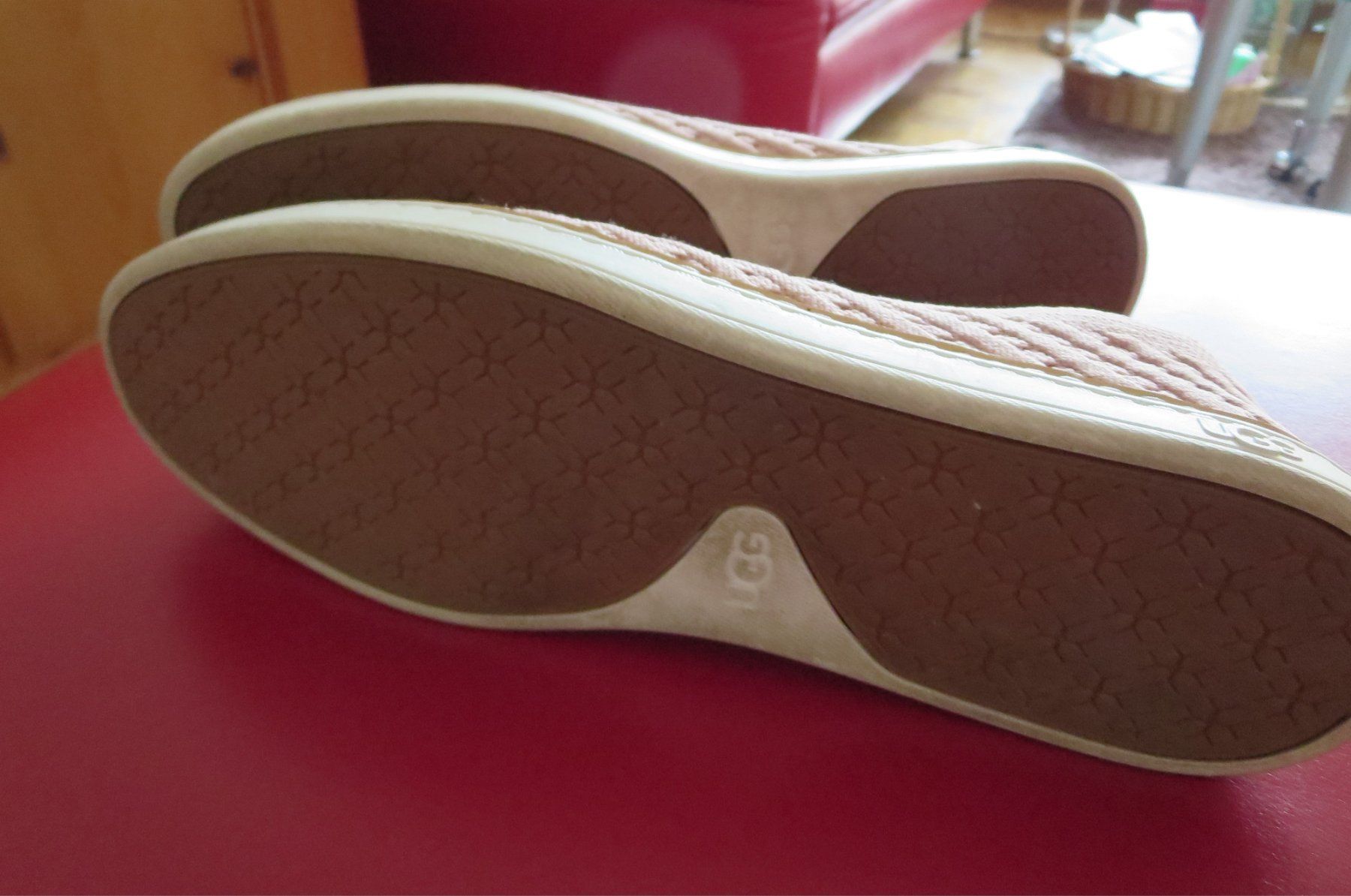 Ugg Damenschuhe: UGG Damen Textile Sneaker /Gr. 39 – Gebraucht aus Wallisellen von Arvenstube 5