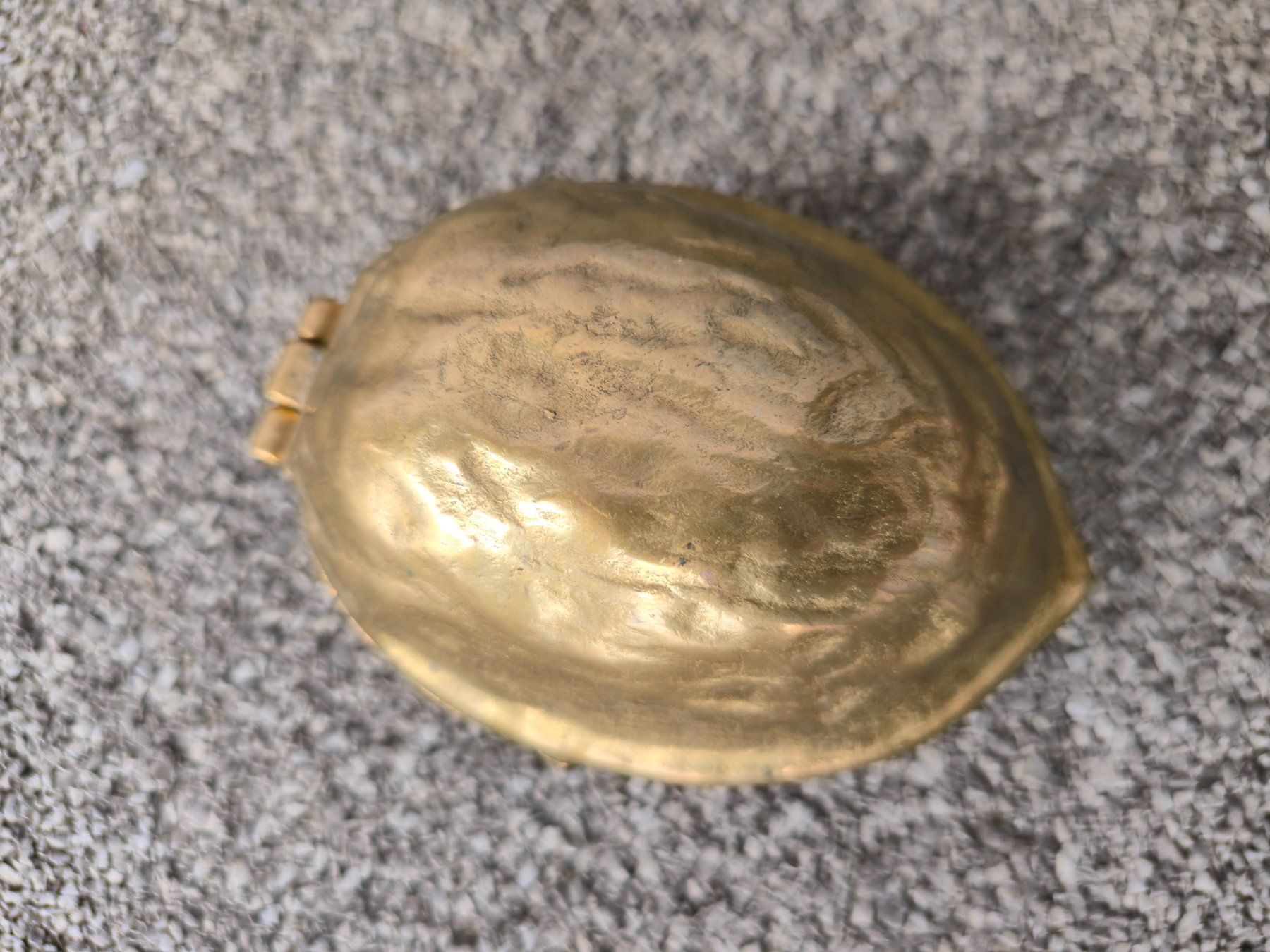Figuren: Seltener Vintage Nussknacker aus massivem Messing Mid-Centur – Gebraucht aus Zürich von stylethequeen 3