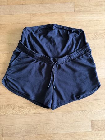H&M Mama Umstandsshorts Gr. XL Schwarz Shorts kurze Hose