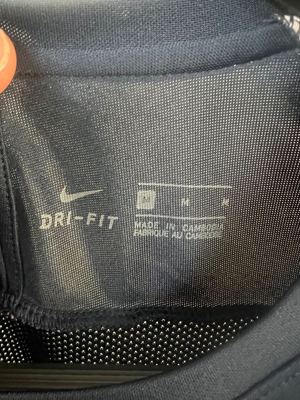Nike T-Shirts: NIKE DRI-FIT (M); navyblue – Gebraucht aus Zürich von pamleano 3