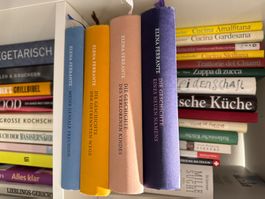 Elena Ferrante - eine Neapel Saga in 4 Bd., Lektüre Sommer