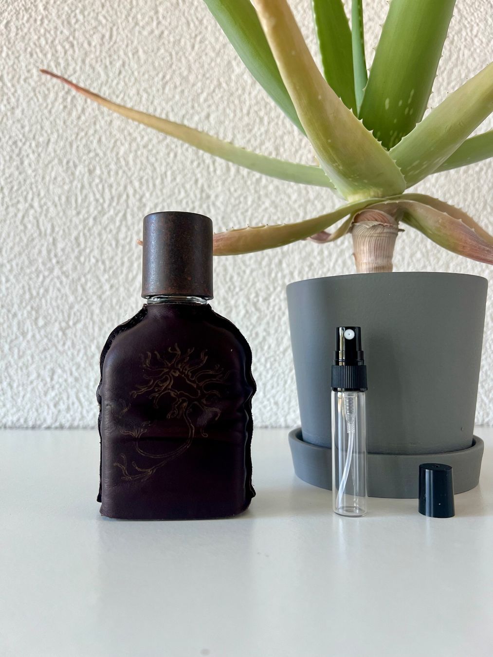 Orto Parisi Profumi & Eau de Toilette: Orto Parisi Cuoium 5ml Abfüllung – Nuovo (secondo la descrizione) da St. Gallen venduto da Marcus1996