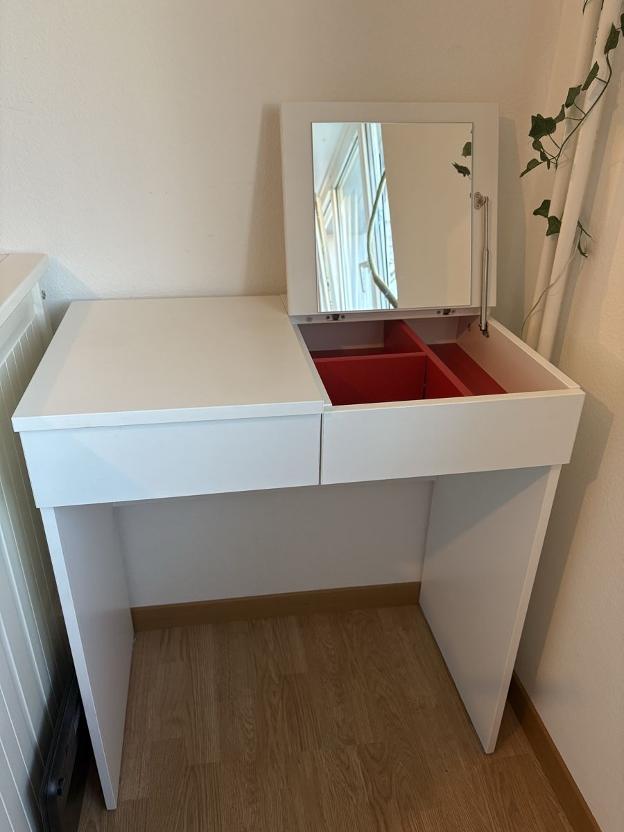 Ikea Tavoli da trucco: Schminktisch IKEA – Usato da Weinfelden venduto da pro_chy2