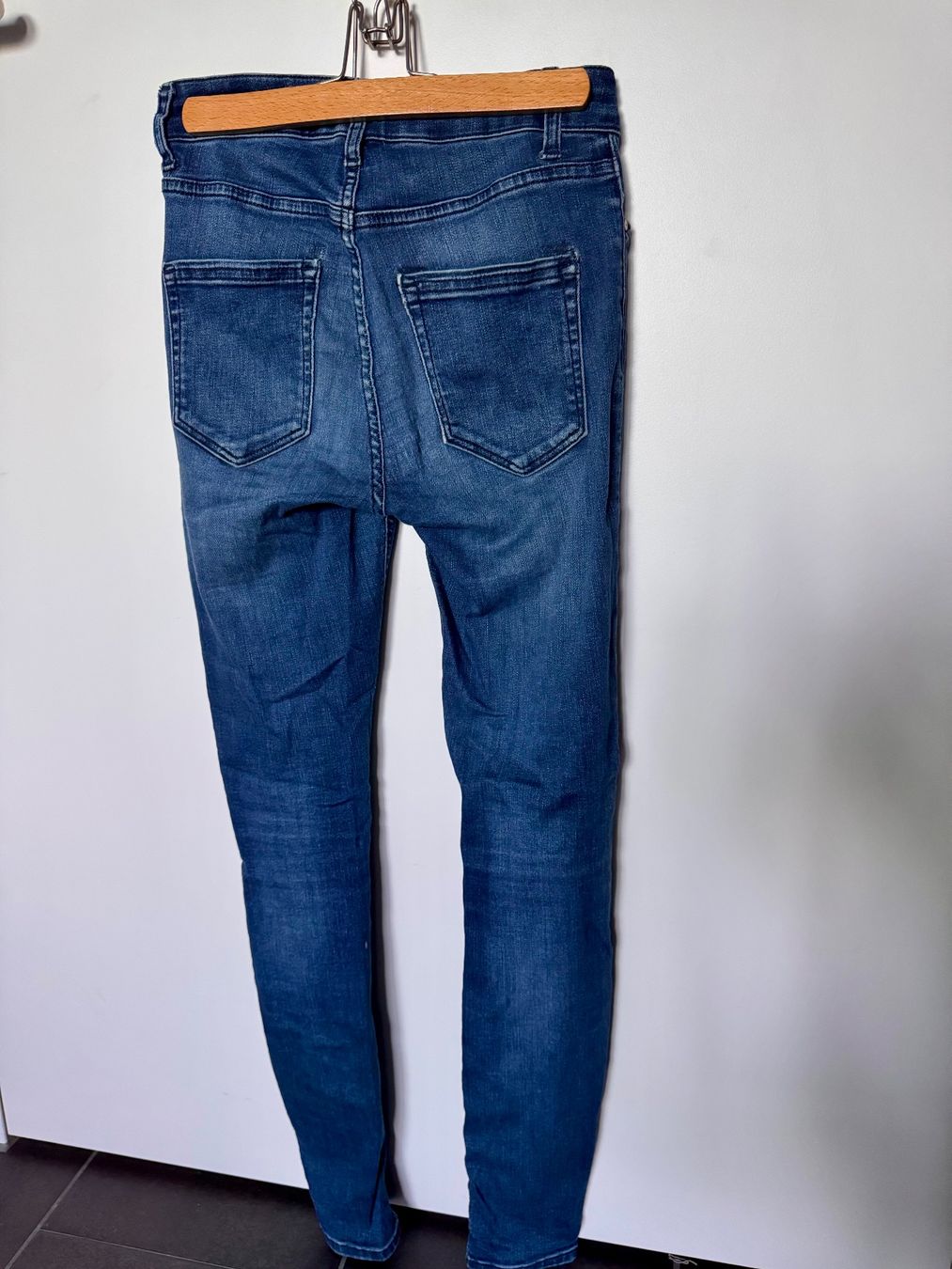 Only Jeans: Bequeme Jeans Only Gr. S/34 blau – Usato da Rothrist venduto da Fondgruebe 1