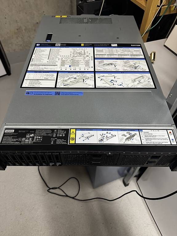 Server: Server Lenovo SR650  – Usato da Villmergen venduto da leo_b8yj